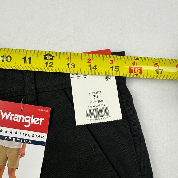 Wrangler Men's Five Star Premium Stretch Regular Fit Black Shorts Size 30x7 NWT - Picture 9 of 11